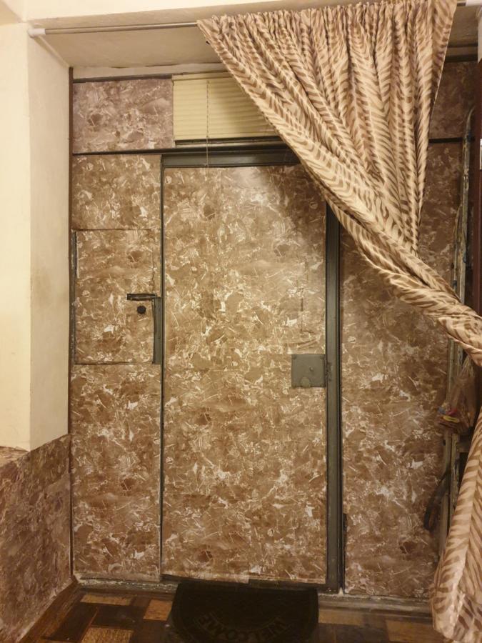 Cozy Studio In Yerevan'S Center Bagian luar foto